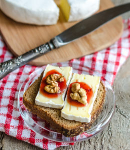 Healthy Snack Idea - cheese jam walnut on bread
